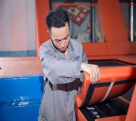 How to Choose the Best Indoor Playground Equipment for Your Business?