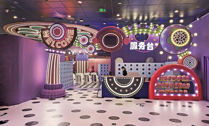 Cashier/Counter Area