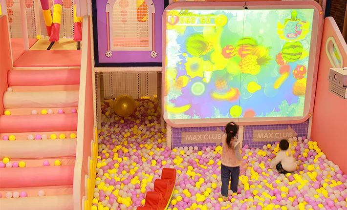 Interactive Ball-Throwing Zone