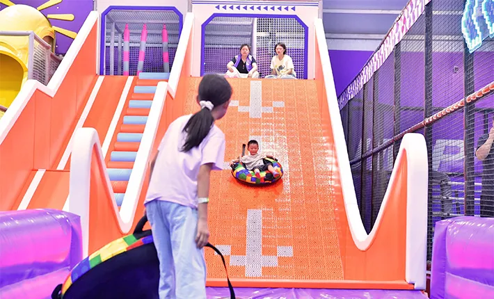 Leap Slide (Flying Slide)