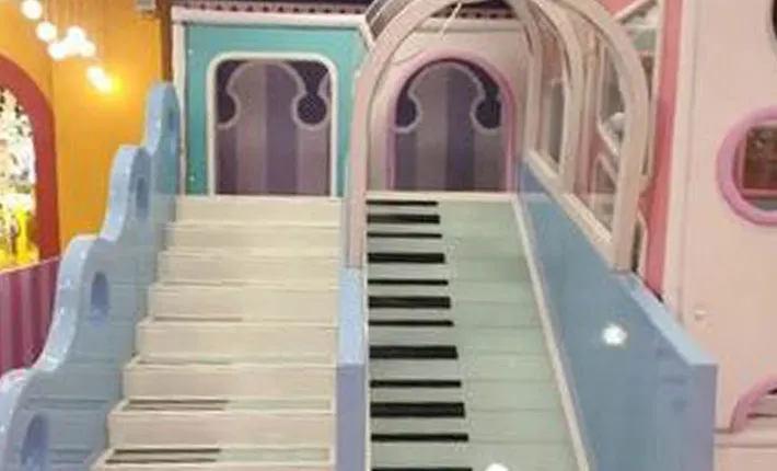 Piano Slide